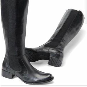 Born Valentina boots